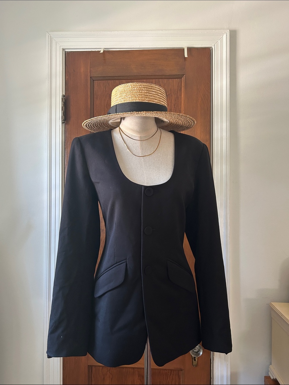 Favorite Daughter Black Scoop-Neck Tailored Blazer